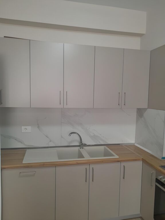 Apartament 1+1 me qira – Astir !