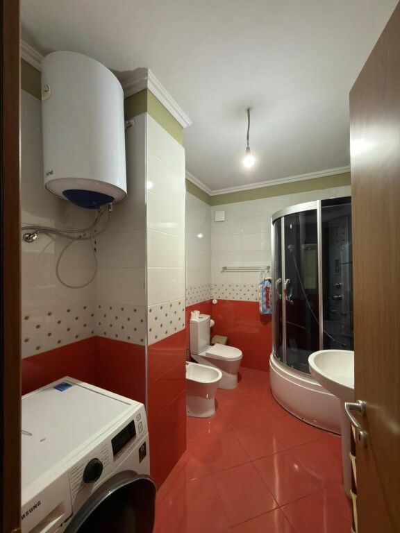 Shitet Apartament 2+1 ne Astir