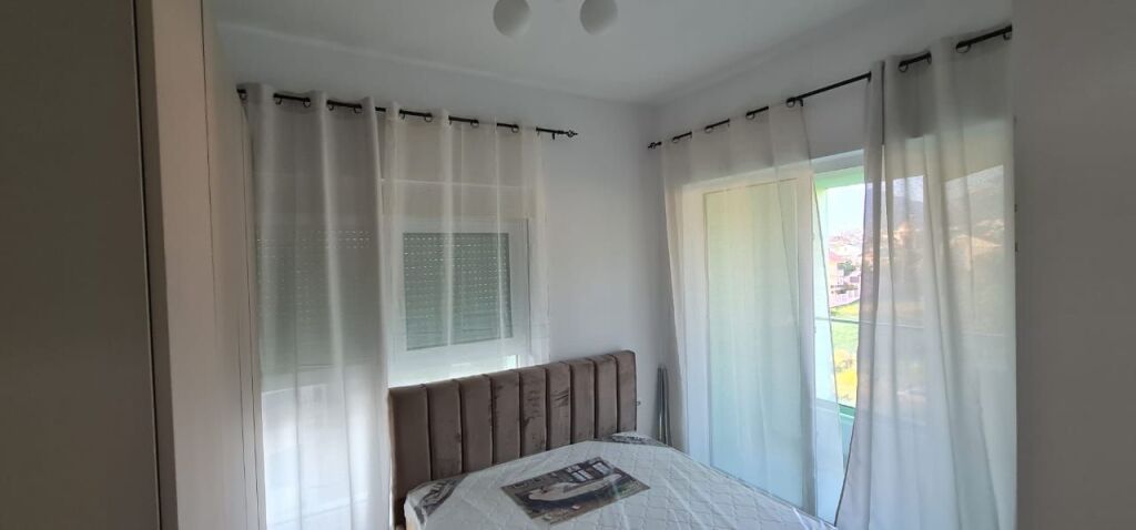 🏢In the Ali Demi area, Kadiu Complex, an apartment 2+1, furnished, is for rent. 50,000 Leke    