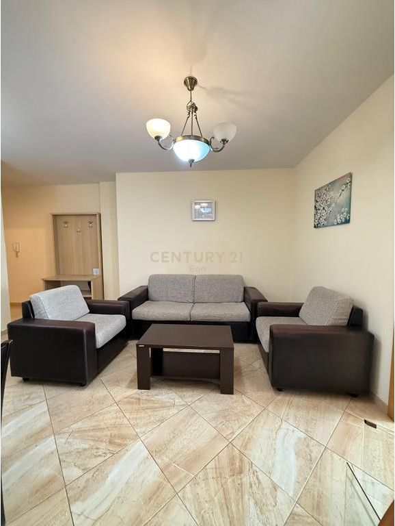 Appartamento 2+1 In Affitto sulla Spiaggia, Durrës !!