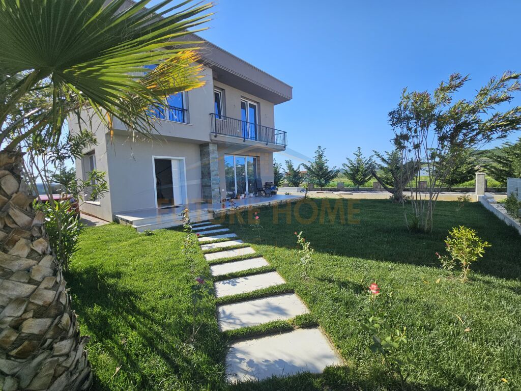 Shitet, Vile 2 Kateshe, Gjiri i Lalzit, Durres
