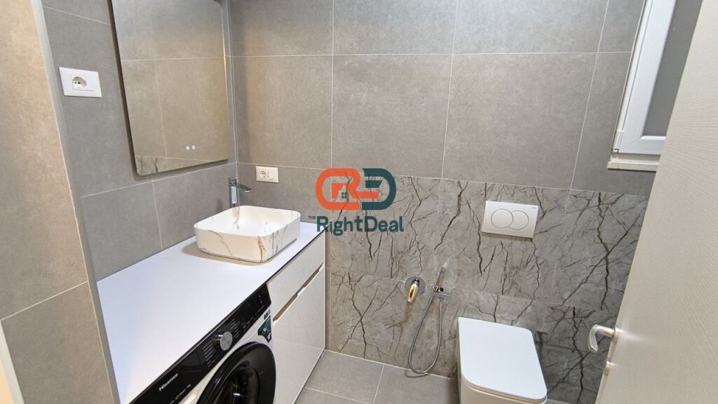 Ne Don Bosko, Jepet Me Qira Apartament 2+1+2 I Sapo Investuar !!!