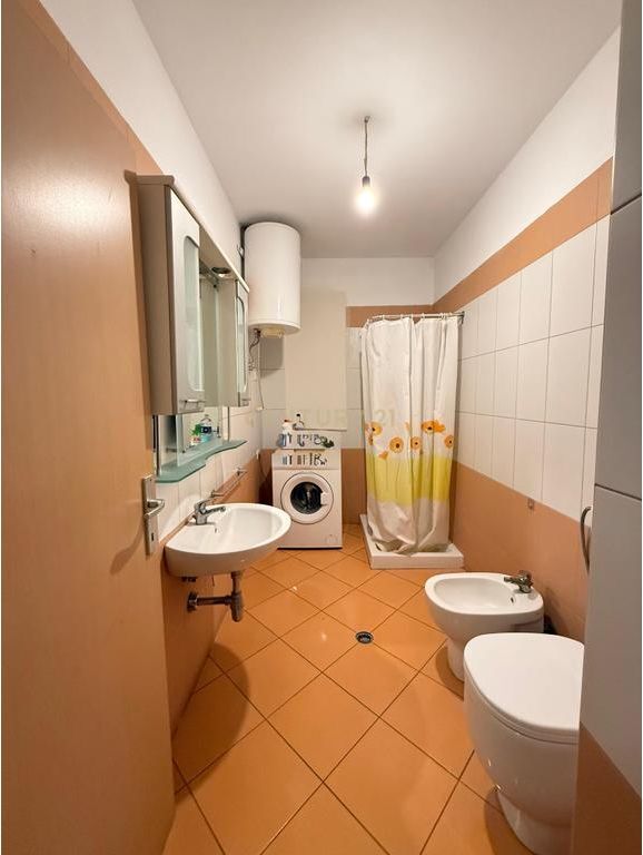Appartamento 2+1 In Affitto sulla Spiaggia, Durrës !!