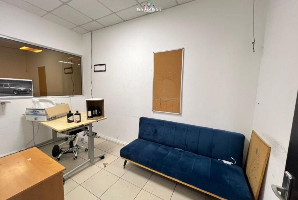 Ufficio In Affitto Presso Lo Stadio Dinamo (ID BZ2979) Tirane