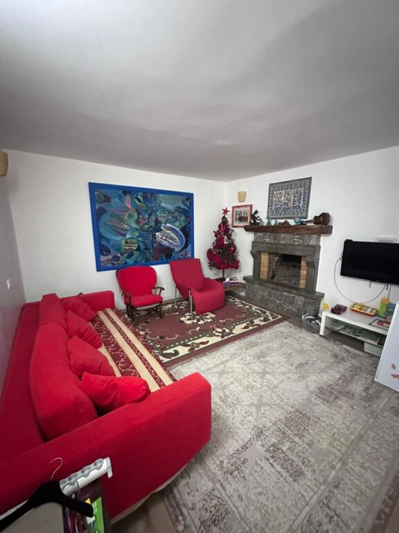 VILLA DI 3 PIANI IN VENDITA NELL'AREA DI CURRILAVE, DURRES