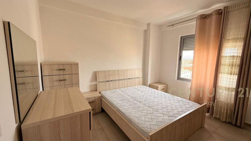 Appartamento 2+1 In Affitto a Stadium, Durrës - 400€ | 68 m²