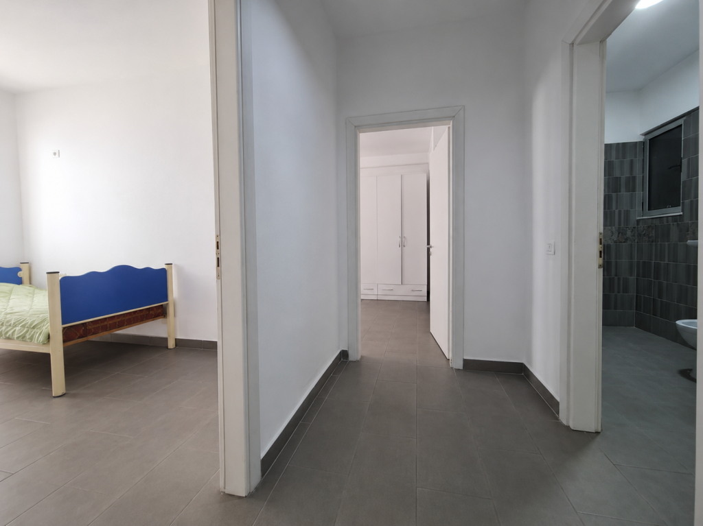 Sell Apartment 2+1+2 in Kamëz (Main Street, 110m²)