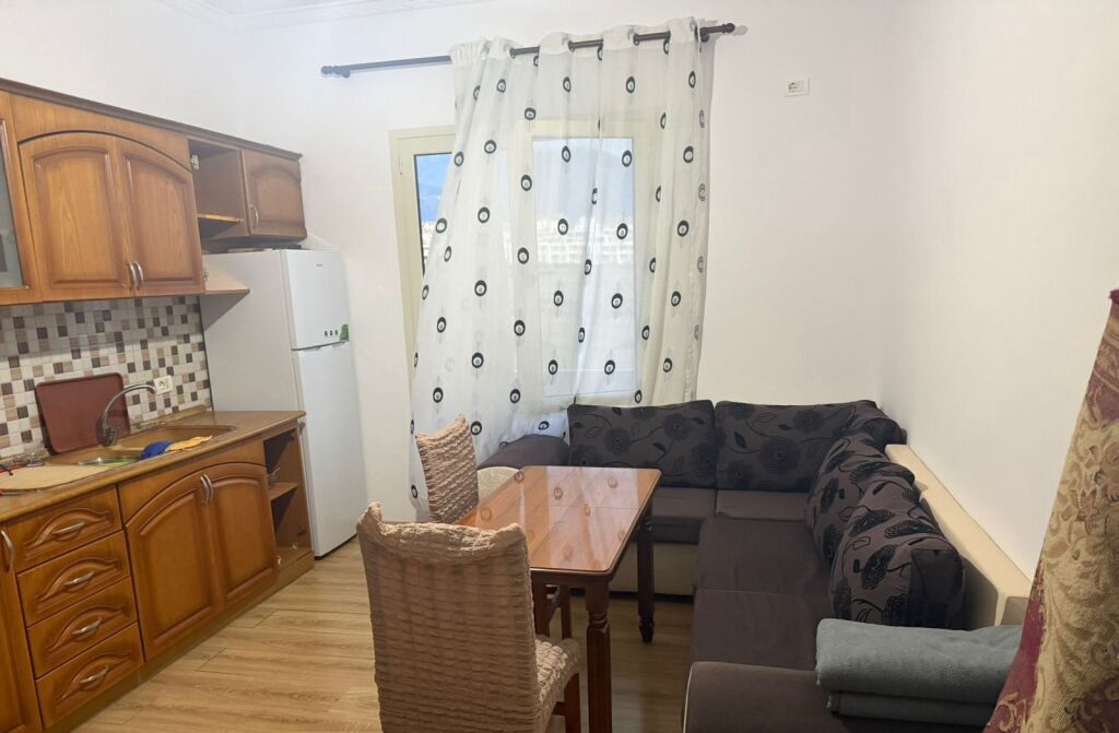 Qera | Apartament 2 + 1 | Sauk | 430 €/muaj