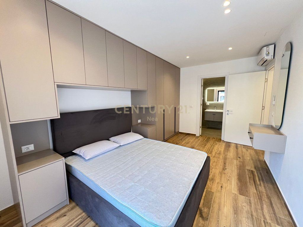 Apartament 2+1+2 me post parkimi per qira te Kodra e Diellit 2! 1,200 € /Muaj
