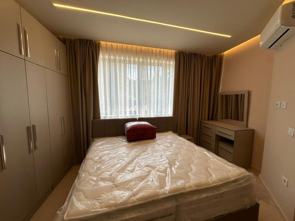 Apartment 1+1 for rent on Dibra Street.