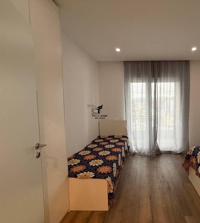 APARTAMENT ME QERA 2+1 21 DHJETORI 88.000 LEKE FH-76175