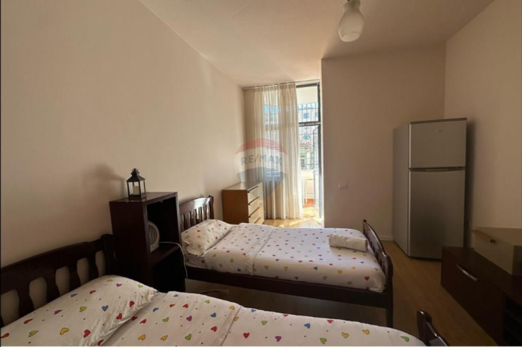 Appartamento in vendita 2+1+2 al Viale Zogu I Pare
