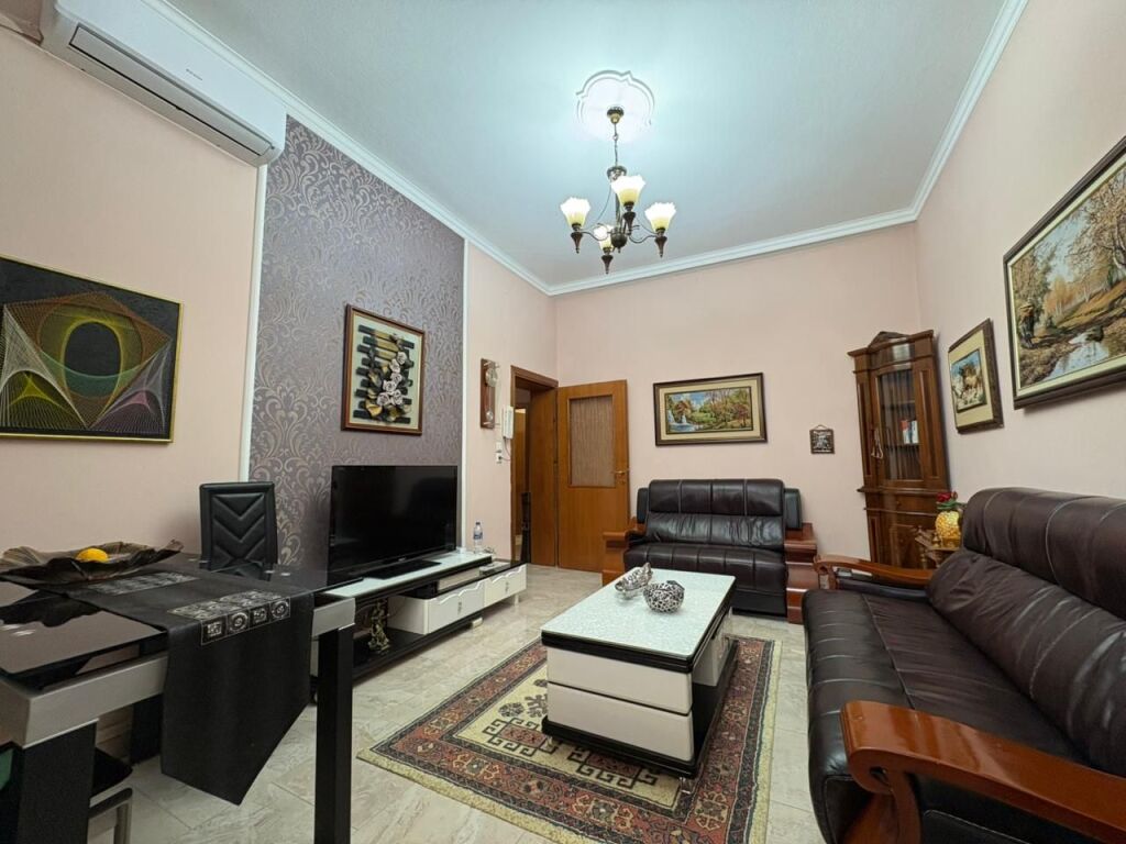 2+1 apartment for rent at Vasil Shanto!