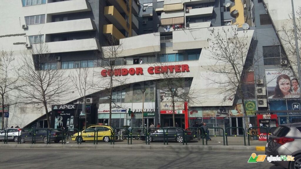 Negozio in affitto – Condor Center, Via Kavaja !