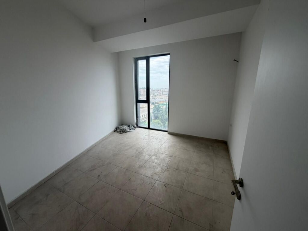 🏢 Apartment 1+1 for rent 📍 Opposite the American Hospital 3💰 Price: 40,000 Lek/month