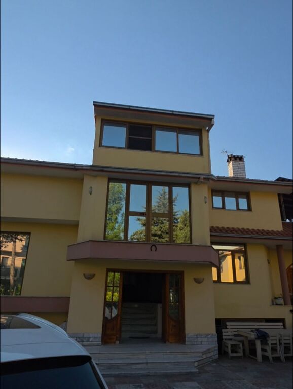 🏡✨ 3-STOREY VILLA FOR SALE | FSHATI SOS, SAUK