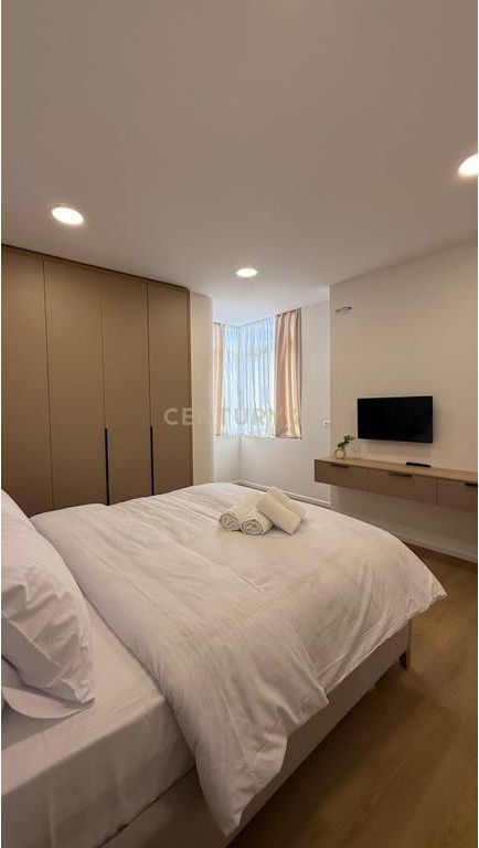 Apartment 1+1 For Rent on the Beach, Durres 50m Away from the Sea !