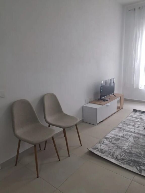 Apartament me qera 1+1 - 📍5 Maj, kompleksi Gjelbert