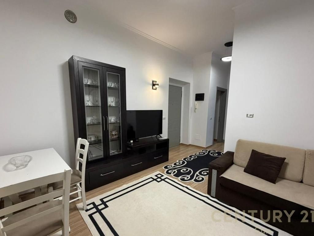 2+1 Apartment for rent on Durres Street! 600 € /Month