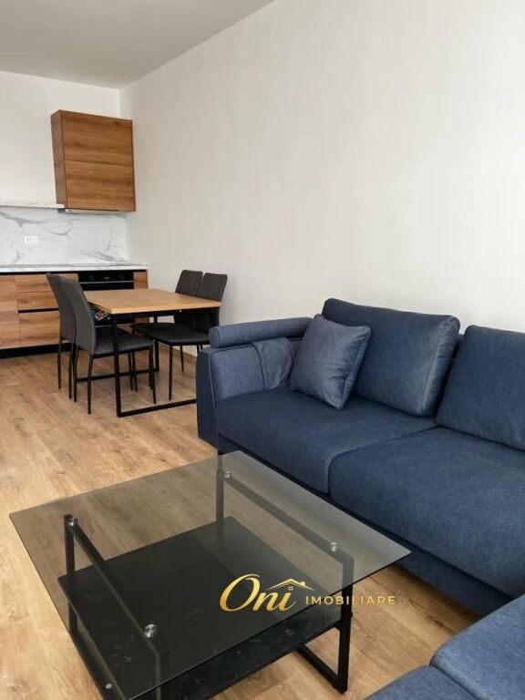 JEPET APARTAMENT ME QERA 1+1 RRUGA E DIBRES