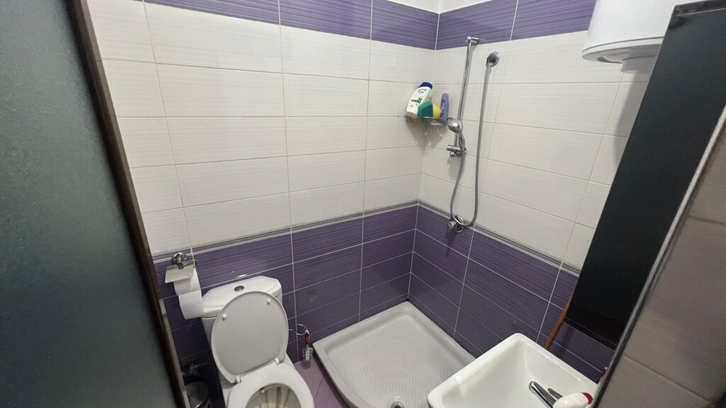 Apartament 2+1+2 ne shitje , Astir