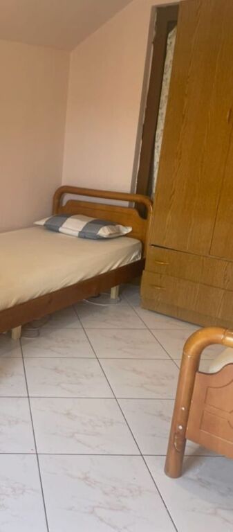 STUDIO APARTMENT 14000 LEKE, XHAMLLIK, NEAR THE FISH MARKET