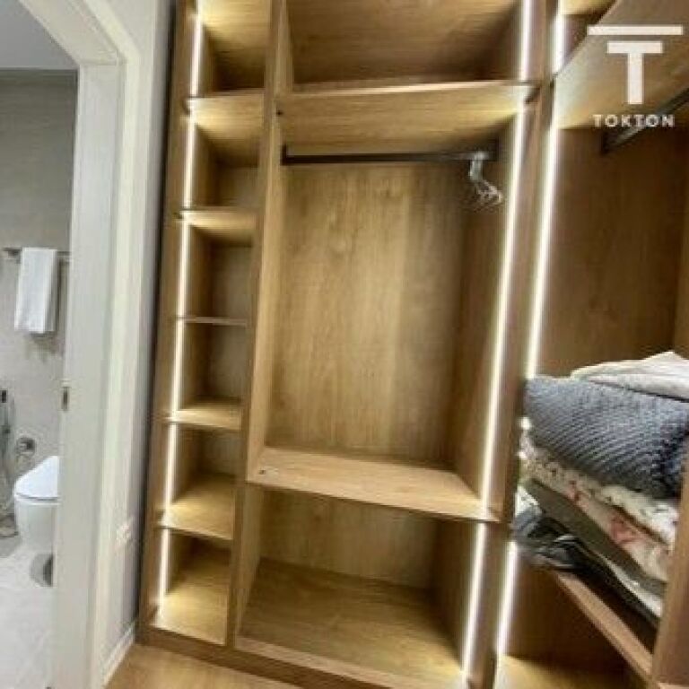 QIRA, APARTAMENT 2+1+2, RRUGA: "JORDAN MISJA", TIRANË