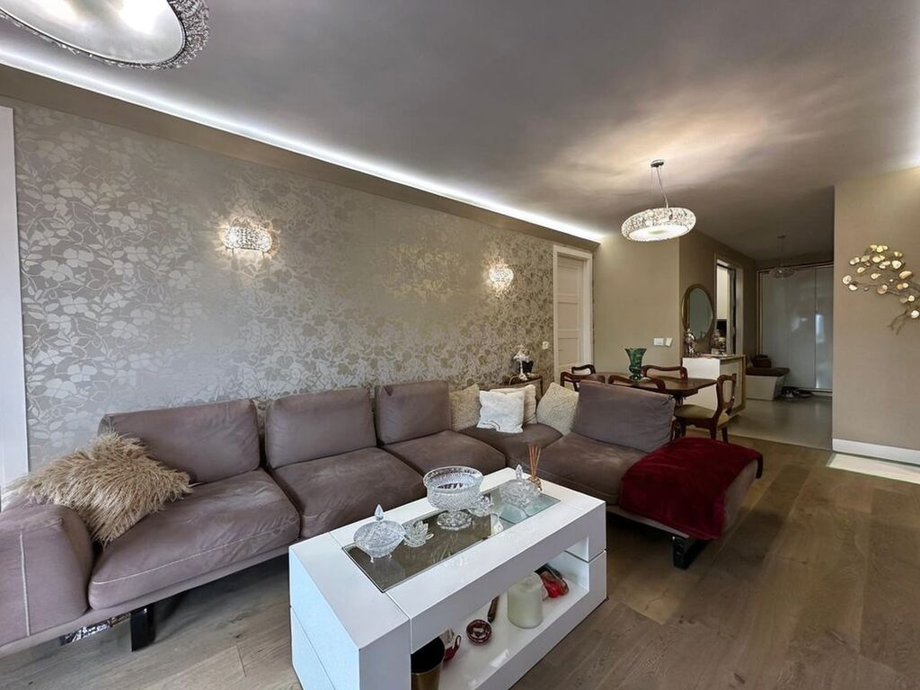 Apartment 3+1+Separate Kitchen for sale at Kika Complex 1, near Union Bank!