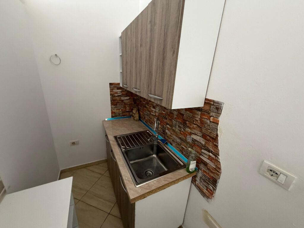 🏡✨ FOR RENT Apartment 3+1 📍 Fresk💶 Price: 400 Euro/month