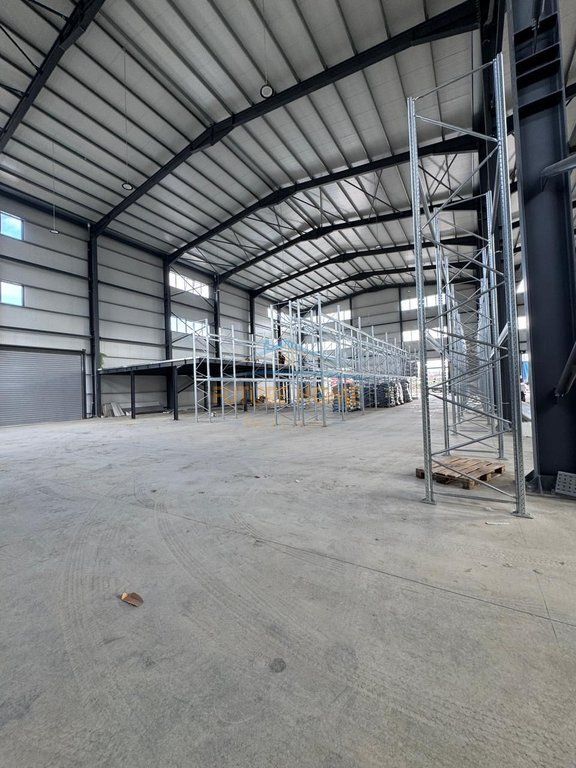 Rent, Warehouse, Vorë