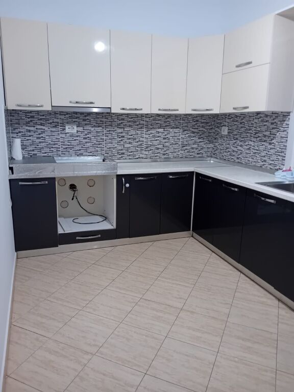 🏡 IN AFFITTO 4+1 50.000 lek – ASTIR, TIRANA