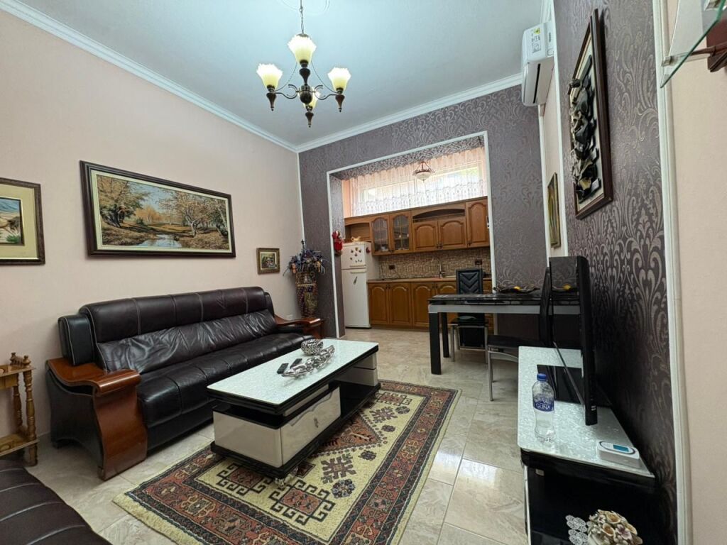 2+1 apartment for rent at Vasil Shanto!