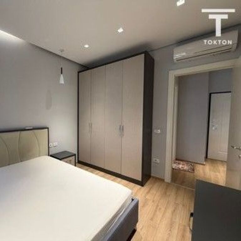 QIRA, APARTAMENT 1+1+POST PARKIMI, KOMPLEKSI DELIORGJI, TIRANË