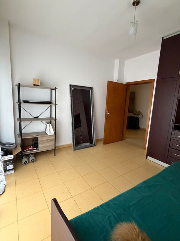 Apartment for rent 2+1 at Komuna e Parisit