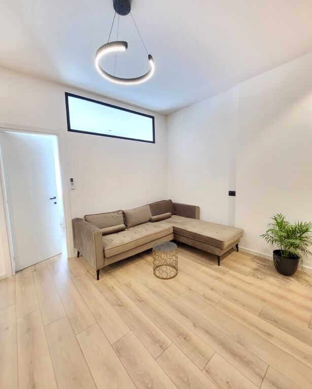Appartamento in vendita 1+1 al Lago Secco Tirana