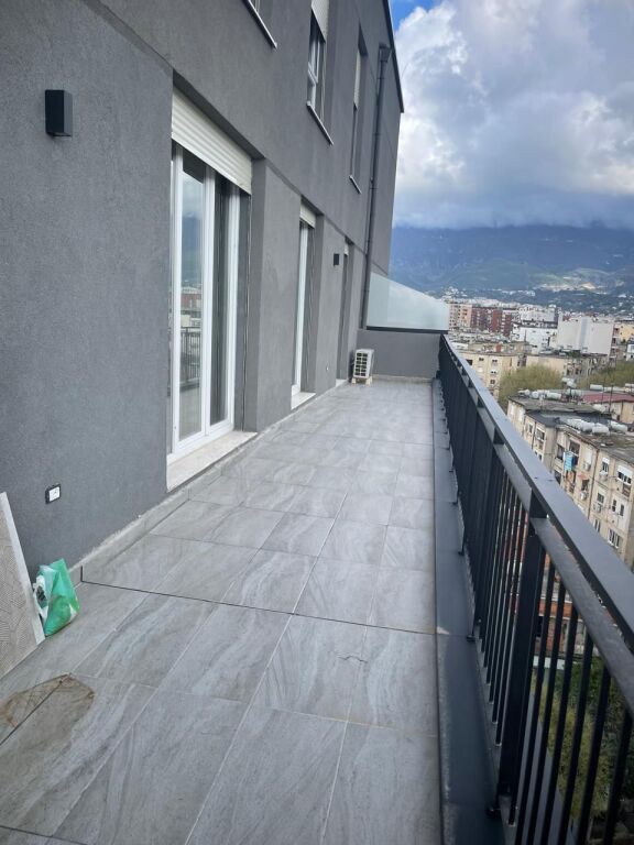 Apartment 2+1+2 for rent / Ballet School
