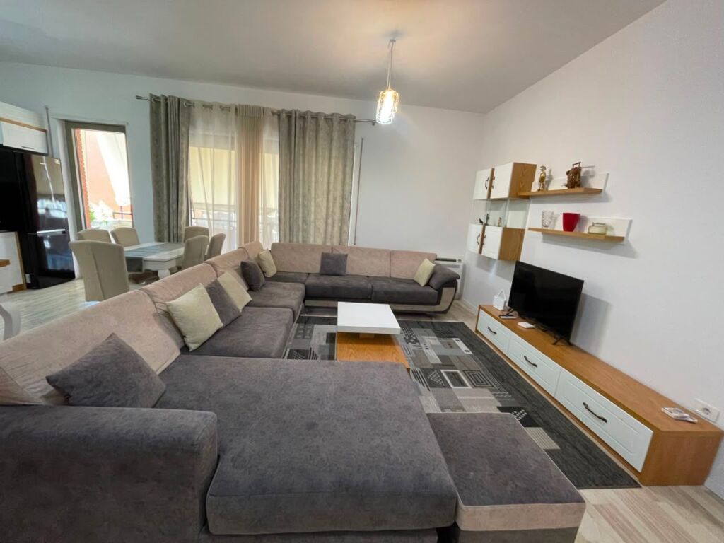 2+1 APARTMENT FOR RENT AT THE DELIJORGJI COMPLEX