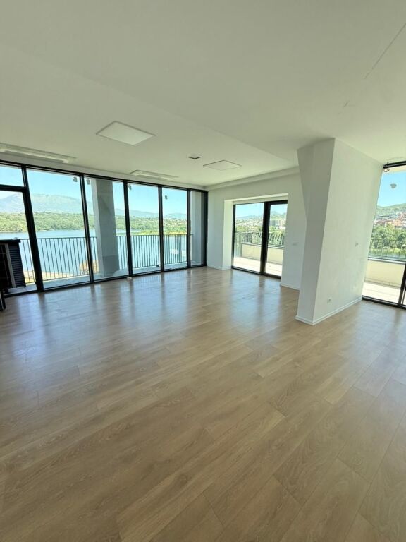 OFFICE SPACE FOR RENT AT LAKE VIEW RESIDENCE LIQENI
