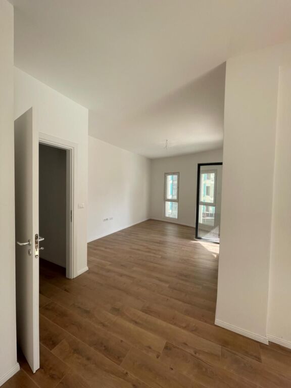 🏡 Shitet Apartament 2+1+2 tek Zogu i Zi