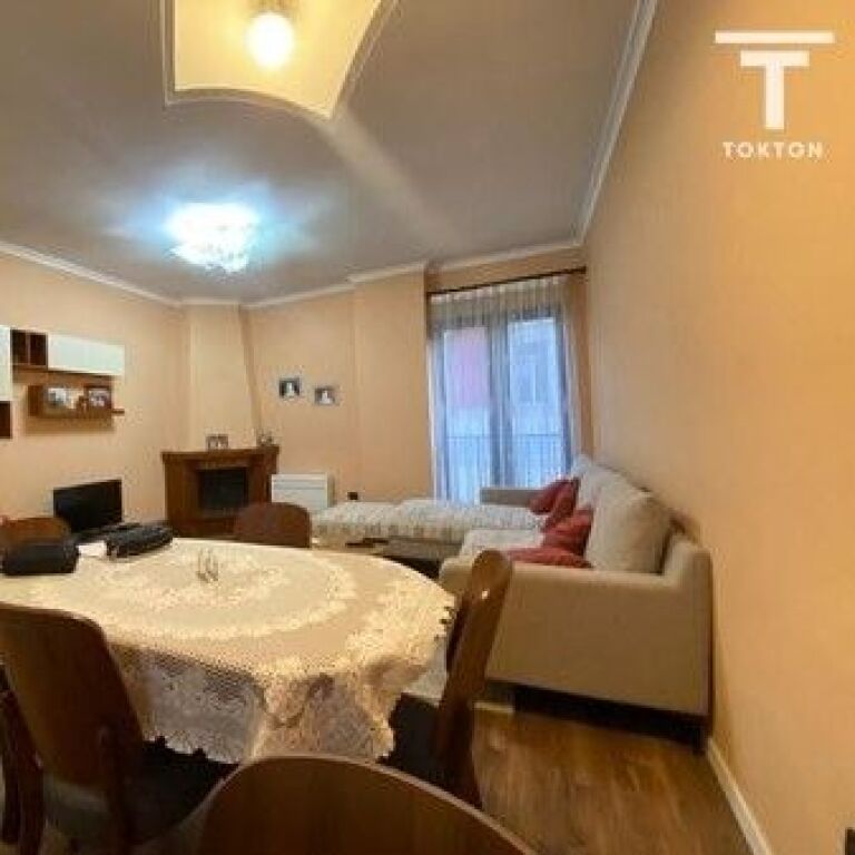 QIRA, APARTAMENT 3+1+2, QENDËR, TIRANË