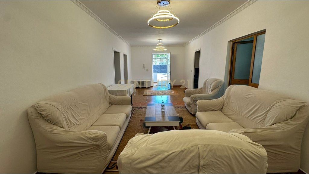 2+1 Apartment For Rent in Kodra e Priftit, Tirana - 50,000 Lek | 109.3 m² EL141816