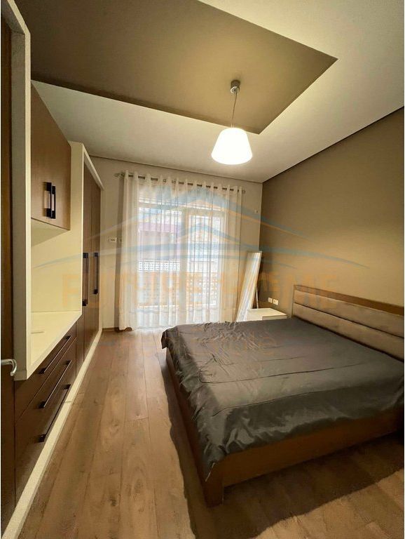 Qera, Apartament 1+1, Kopshti Botanik, Tiranë.