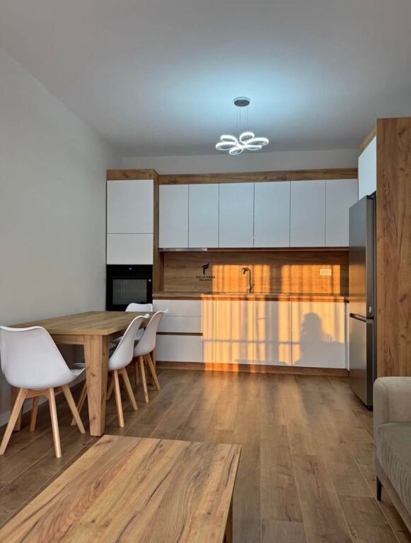 APARTAMENT ME QERA 2+1 UNIVERS CITY 55.000 LEKE FH-76321