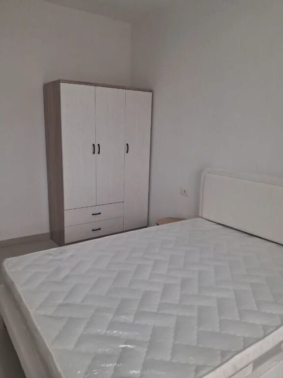 Apartament me qera 1+1 - 📍5 Maj, kompleksi Gjelbert