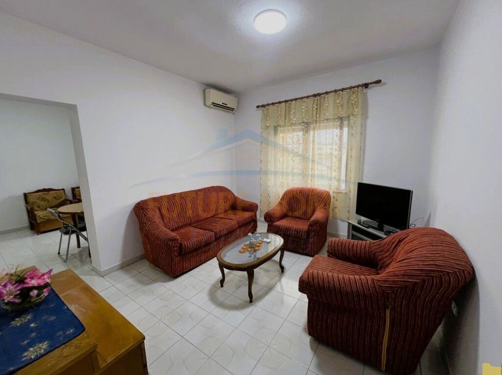 For sale, Apartment 1+1, Elbasan Street, Tirana.  