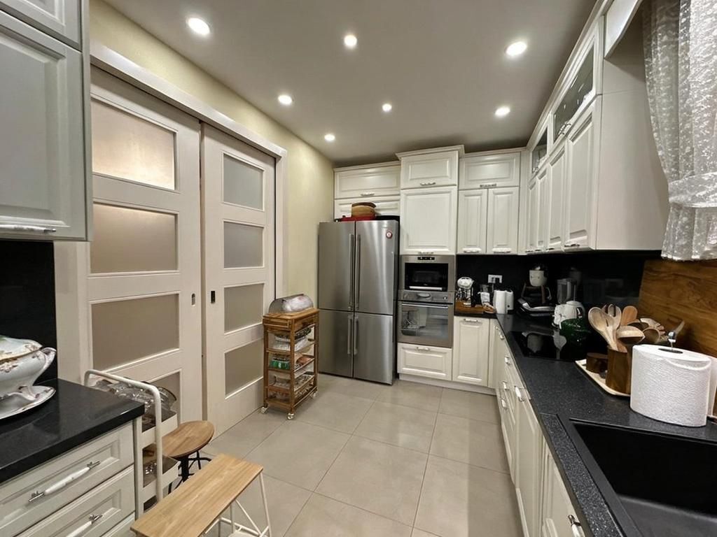 Apartment 3+1+Separate Kitchen for sale at Kika Complex 1, near Union Bank!