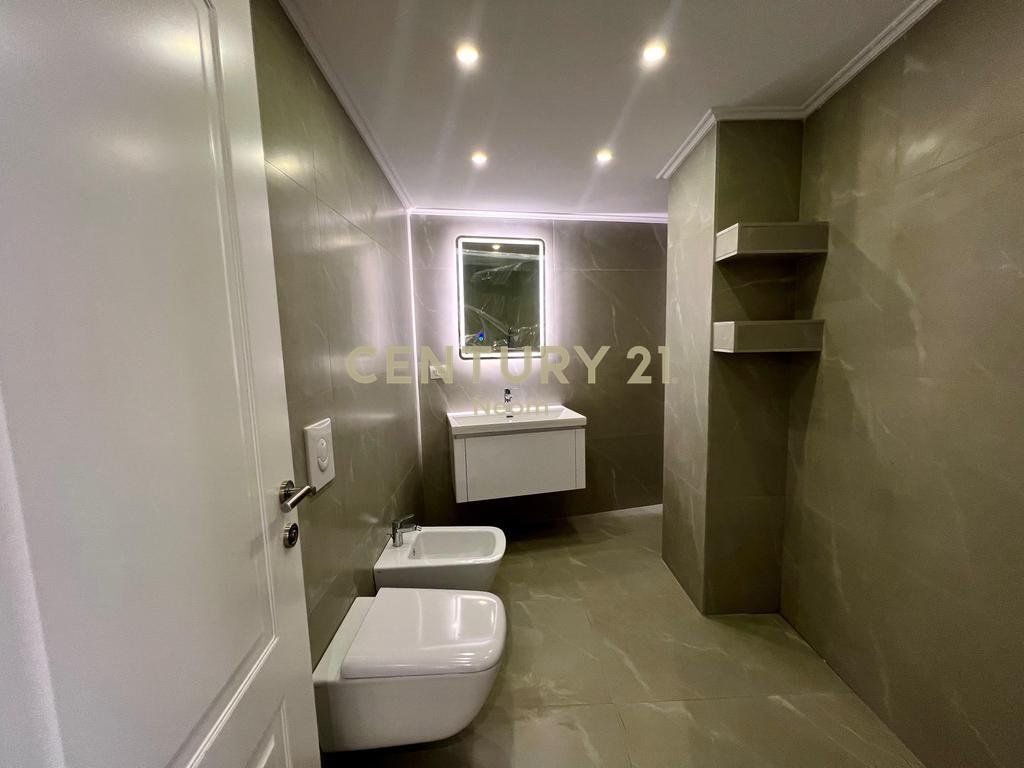 Rent, modern penthouse 2+1+2, Dry Lake! 1,000 € /Month