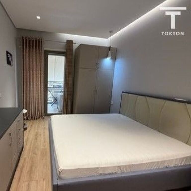 QIRA, APARTAMENT 1+1+POST PARKIMI, KOMPLEKSI DELIORGJI, TIRANË