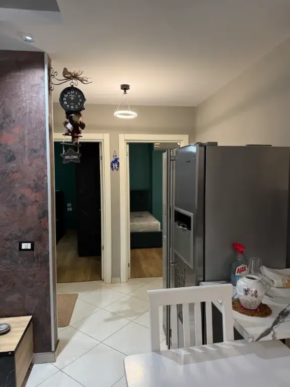 Qera | Apartament 3 + 1 | Liqeni i Thatë | 550 €/muaj