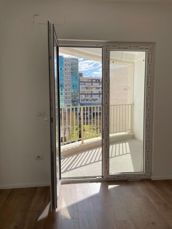 🏡 Shitet Apartament 2+1+2 tek Zogu i Zi